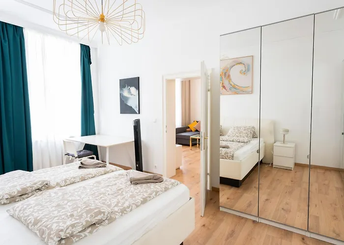 Belvedere Palace Apartman *